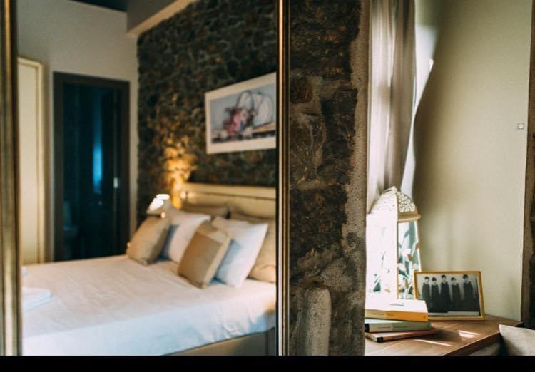 Axiokersa Suites Самотраки Екстериор снимка
