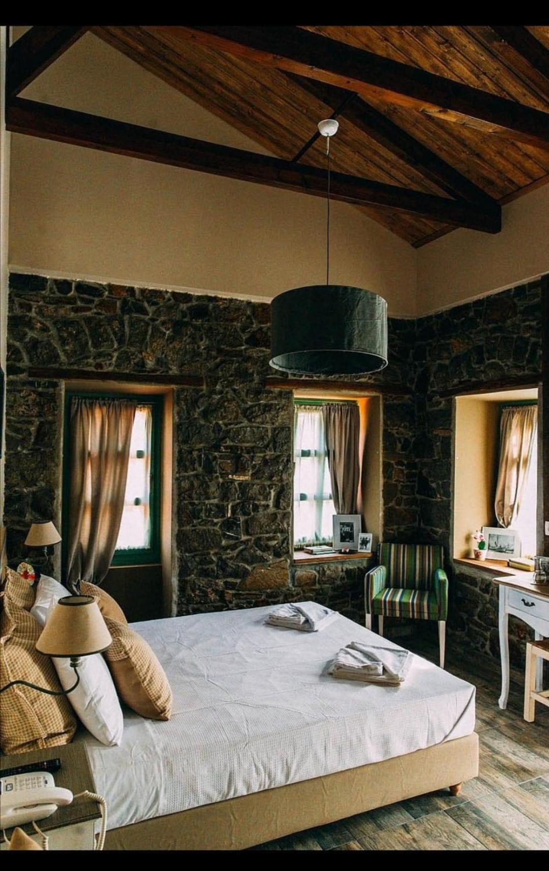Axiokersa Suites Самотраки Екстериор снимка